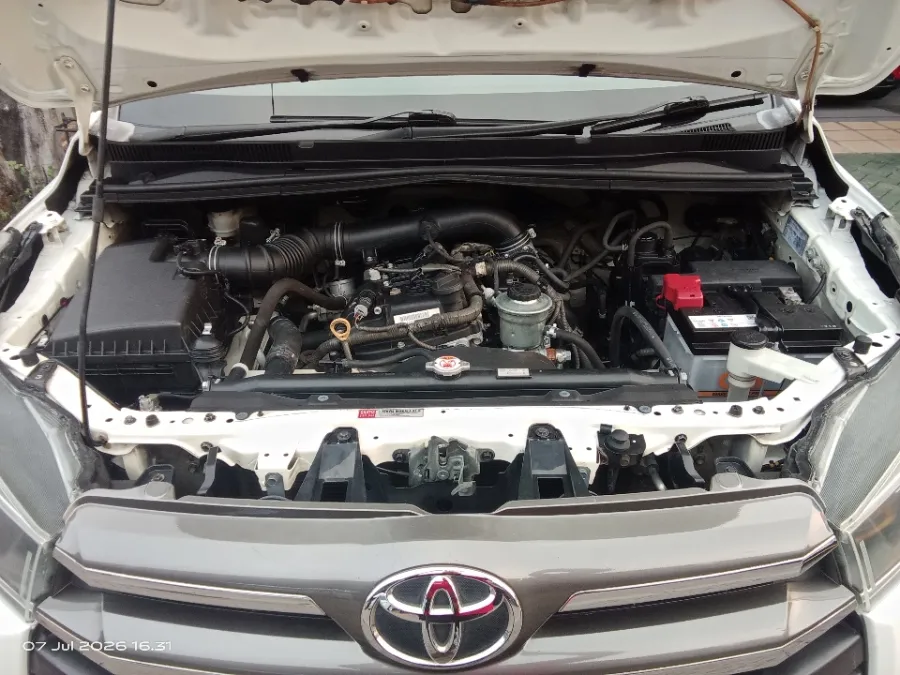 Foto Mobil Bekas Mesin Toyota Kijang Innova 2.0 G tahun 2019