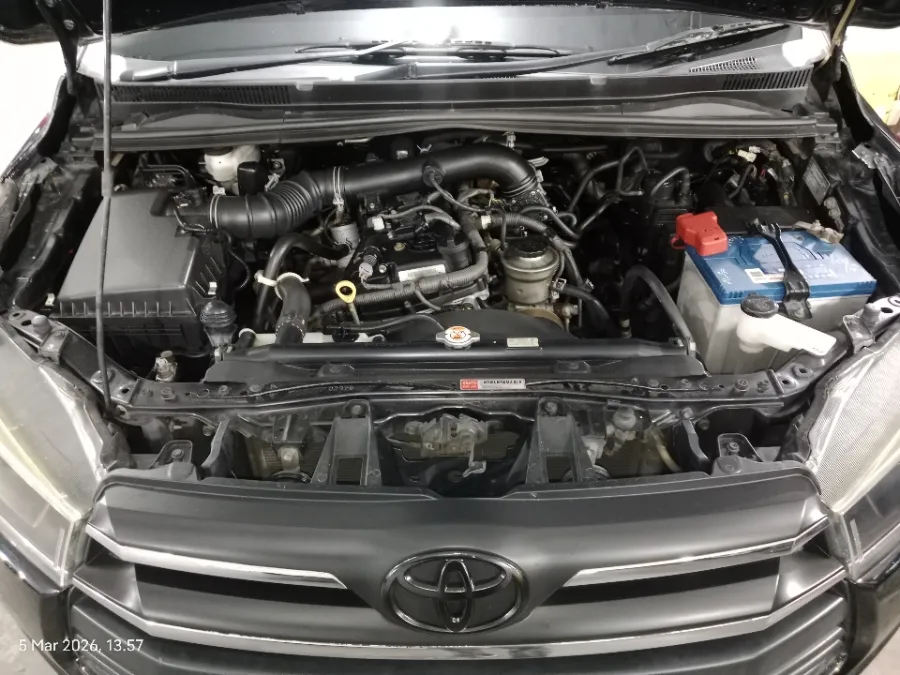 Foto Mobil Bekas Mesin Toyota Kijang Innova 2.0 G tahun 2019