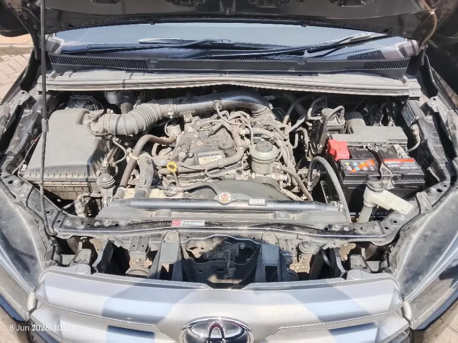 Foto Mobil Bekas Mesin Toyota Kijang Innova 2.0 G tahun 2019