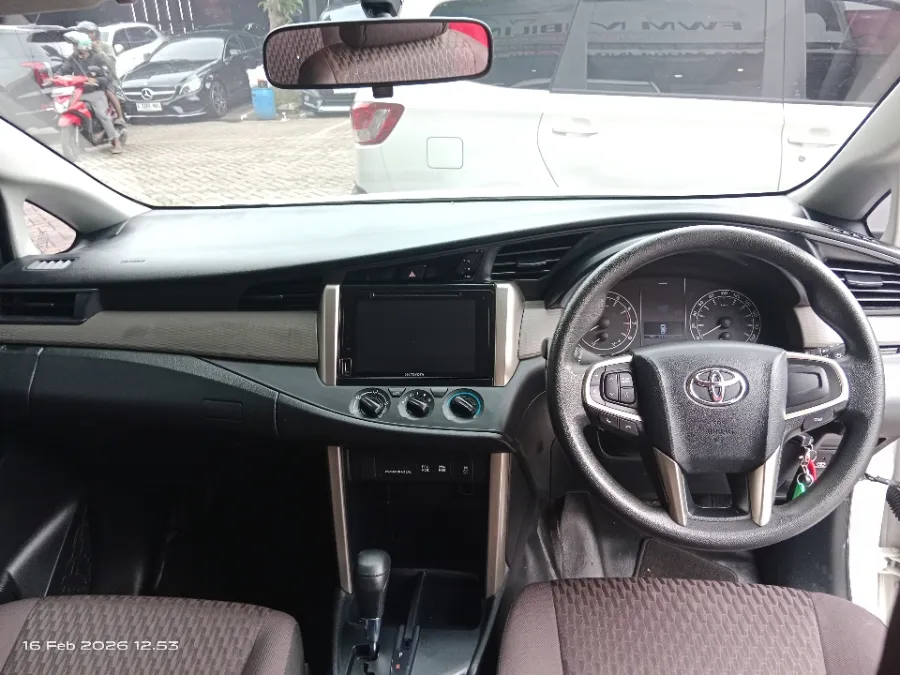 Foto Mobil Bekas Dashboard Toyota Kijang Innova 2.0 G tahun 2021
