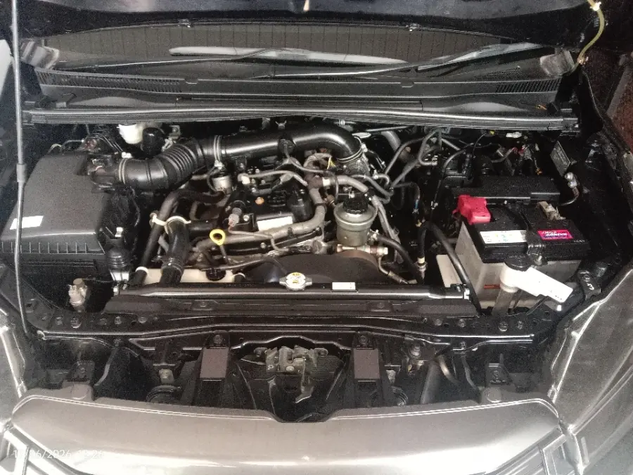 Foto Mobil Bekas Mesin Toyota Kijang Innova 2.0 G tahun 2021