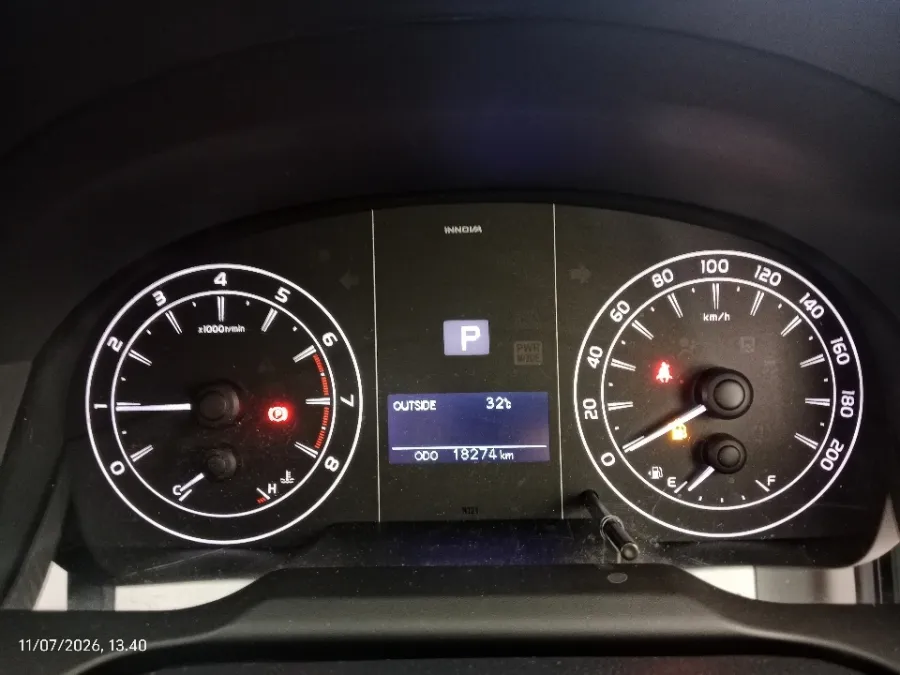 Foto Mobil Bekas Odometer Toyota Kijang Innova 2.0 G tahun 2022