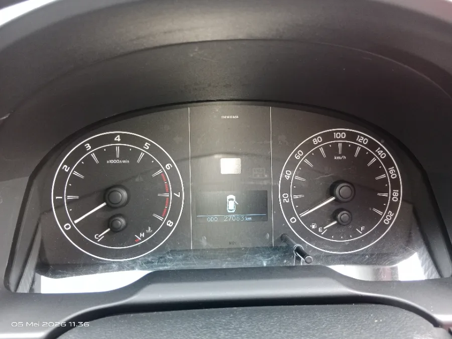 Foto Mobil Bekas Odometer Toyota Kijang Innova 2.0 G tahun 2022