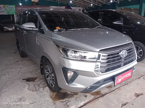 2021 Toyota Kijang Innova 2.0 V