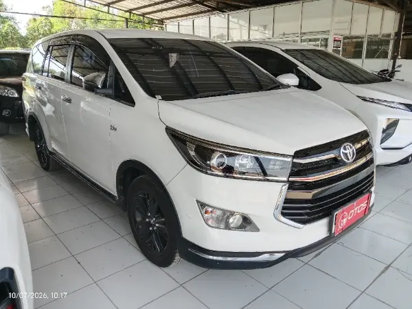 2019 Toyota Kijang Innova 2.0 Venturer