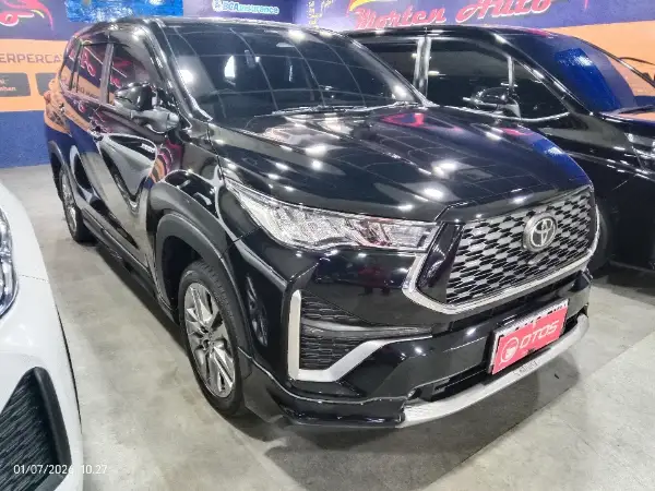 2022 Toyota Kijang Innova 2.0 Zenix Q HV CVT TSS