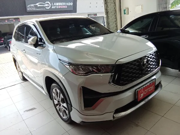 2024 Toyota Kijang Innova 2.0 Zenix Q HV CVT TSS