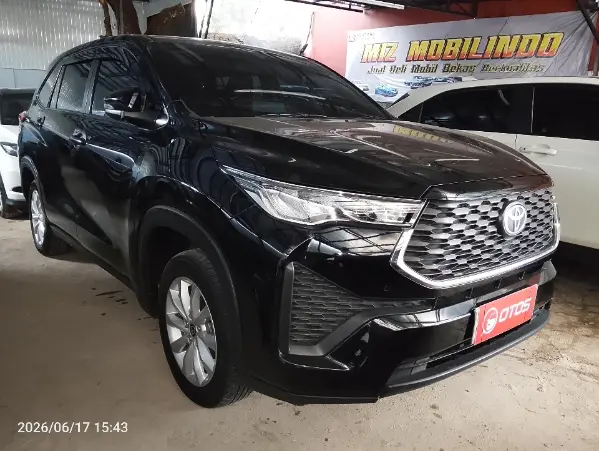 2023 Toyota Kijang Innova 2.0 Zenix V CVT