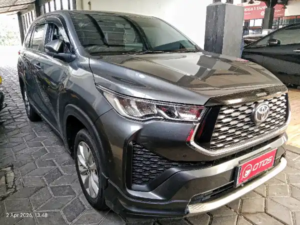 2025 Toyota Kijang Innova 2.0 Zenix V CVT