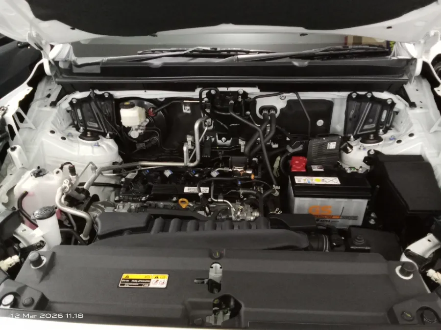 Foto Mobil Bekas Mesin Toyota Kijang Innova 2.0 Zenix V CVT tahun 2025