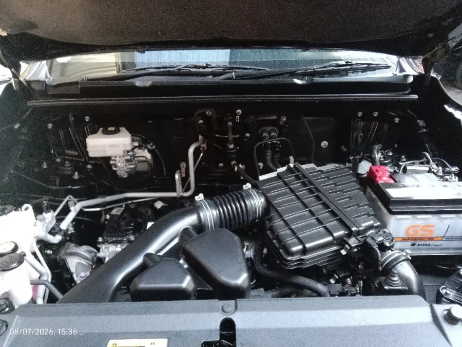 Foto Mobil Bekas Mesin Toyota Kijang Innova 2.0 Zenix V HV CVT tahun 2022