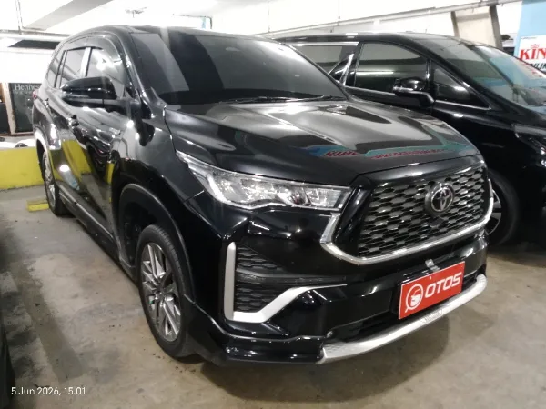 2023 Toyota Kijang Innova 2.0 Zenix V HV CVT Modellista