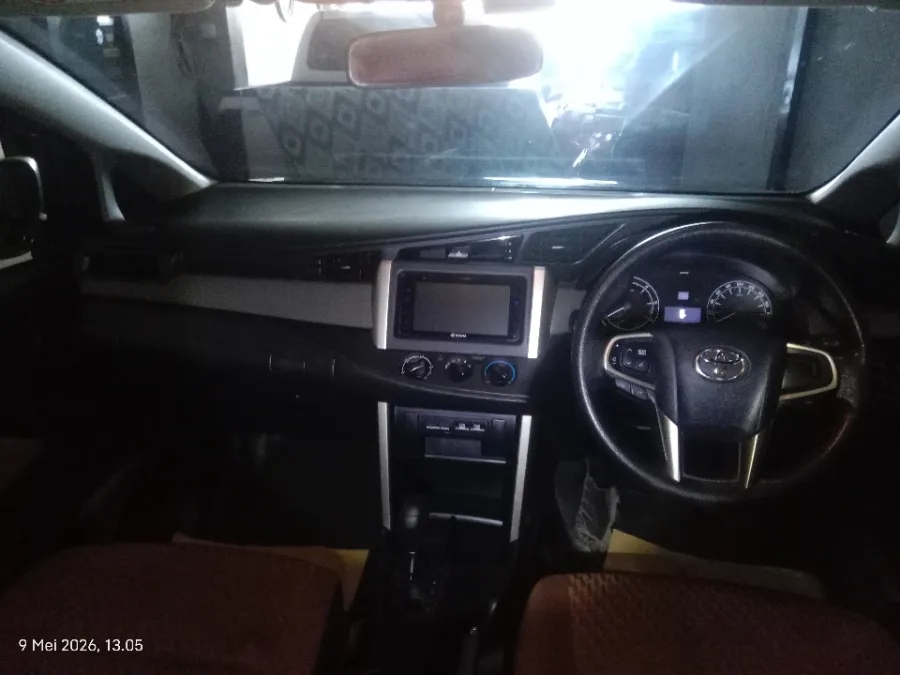 Foto Mobil Bekas Dashboard Toyota Kijang Innova 2.4 G tahun 2017