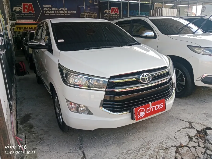 Foto Mobil Bekas Kanan Depan Toyota Kijang Innova 2.4 G tahun 2019