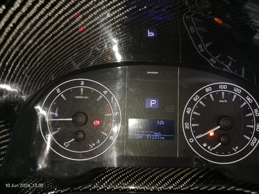 Foto Mobil Bekas Odometer Toyota Kijang Innova 2.4 G tahun 2021