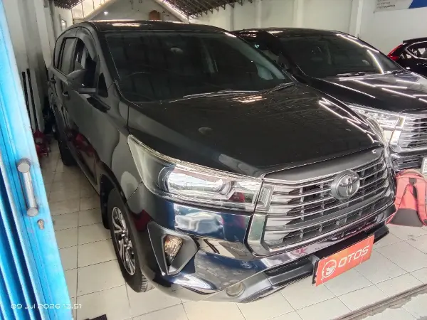 2022 Toyota Kijang Innova 2.4 G - Foto 1 dari 6