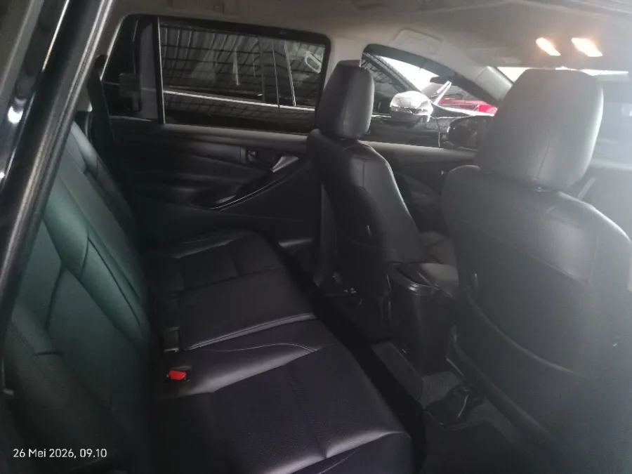 Foto Mobil Bekas Kabin Belakang Toyota Kijang Innova 2.4 G tahun 2025