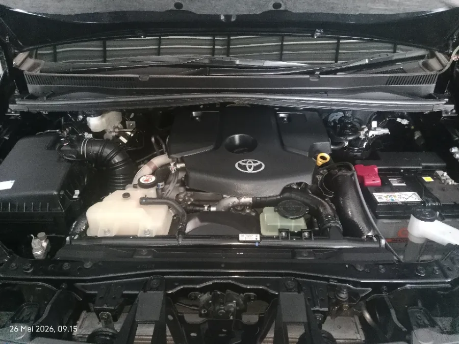 Foto Mobil Bekas Mesin Toyota Kijang Innova 2.4 G tahun 2025