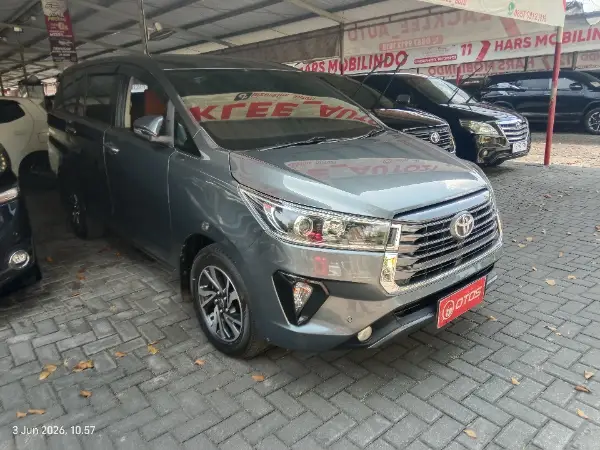 2017 Toyota Kijang Innova 2.4 V