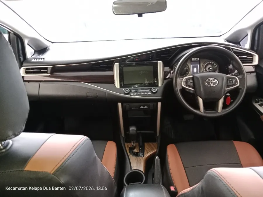 Foto Mobil Bekas Dashboard Toyota Kijang Innova 2.4 V tahun 2018