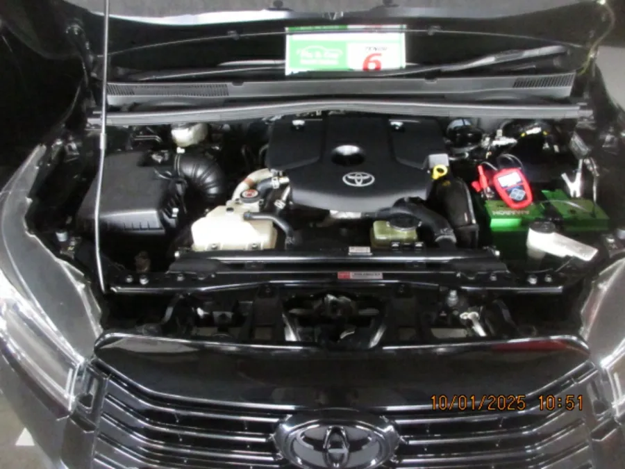 Foto Mobil Bekas Mesin Toyota Kijang Innova 2.4 V tahun 2018