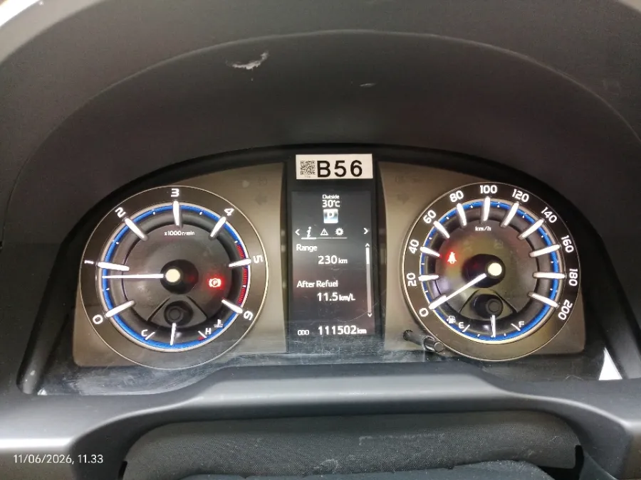 Foto Mobil Bekas Odometer Toyota Kijang Innova 2.4 V tahun 2020