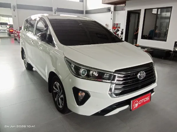 2021 Toyota Kijang Innova 2.4 V - Foto 1 dari 6