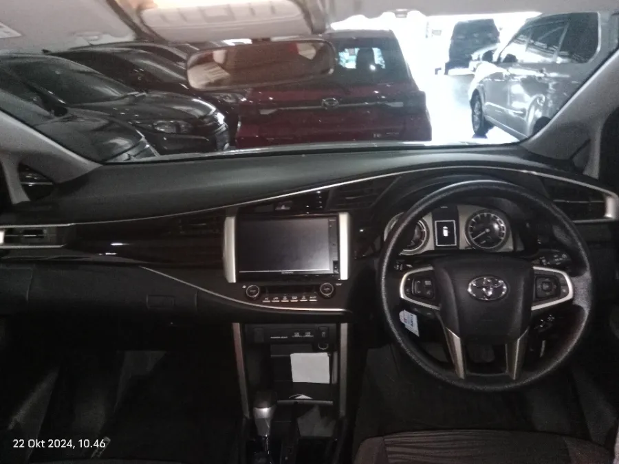 Foto Mobil Bekas Dashboard Toyota Kijang Innova 2.4 V tahun 2022