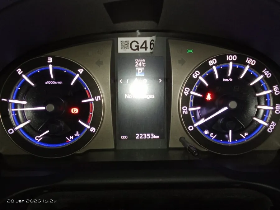 Foto Mobil Bekas Odometer Toyota Kijang Innova 2.4 V tahun 2022