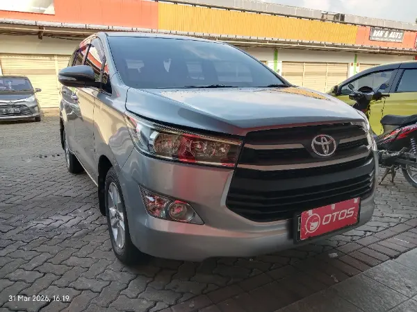 2017 Toyota Kijang Innova 2.4 Venturer
