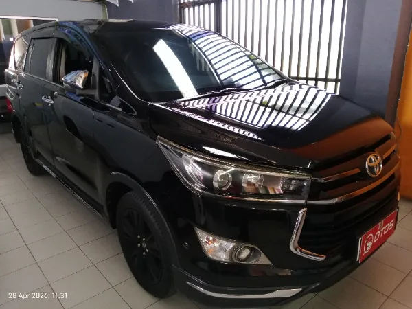 2018 Toyota Kijang Innova 2.4 Venturer