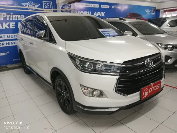 2019 Toyota Kijang Innova 2.4 Venturer
