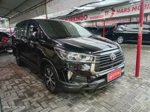 2021 Toyota Kijang Innova 2.4 Venturer