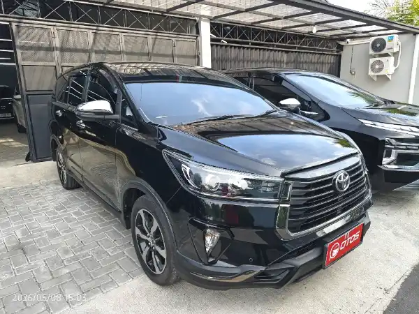 2022 Toyota Kijang Innova 2.4 Venturer
