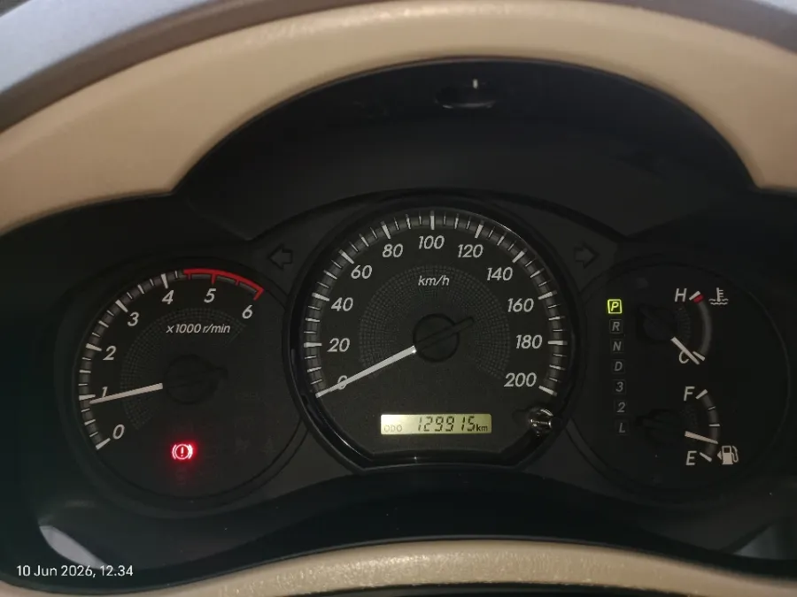 Foto Mobil Bekas Odometer Toyota Kijang Innova 2.5 G tahun 2014