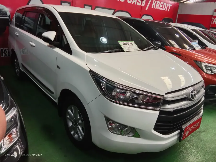 Foto Mobil Bekas Kanan Depan Toyota Kijang Innova 2.0 G tahun 2019