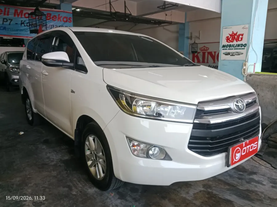 Foto Mobil Bekas Kanan Depan Toyota Kijang Innova 2.0 G tahun 2019