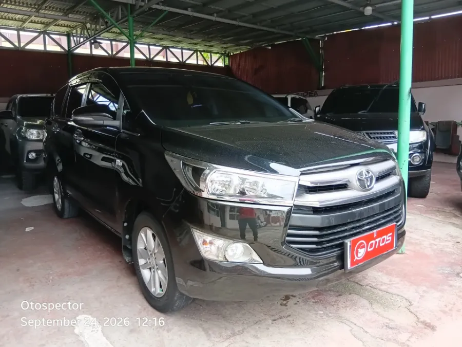 Foto Mobil Bekas Kanan Depan Toyota Kijang Innova 2.0 G tahun 2019