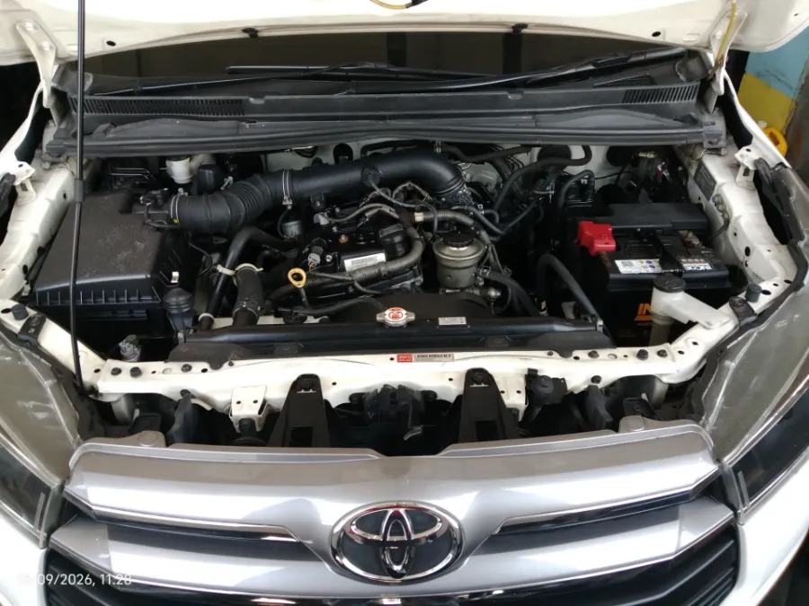 Foto Mobil Bekas Mesin Toyota Kijang Innova 2.0 G tahun 2019