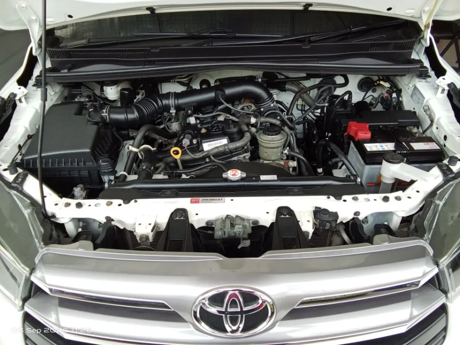 Foto Mobil Bekas Mesin Toyota Kijang Innova 2.0 G tahun 2020