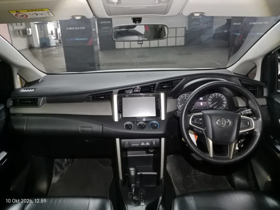 Foto Mobil Bekas Dashboard Toyota Kijang Innova 2.0 G tahun 2021