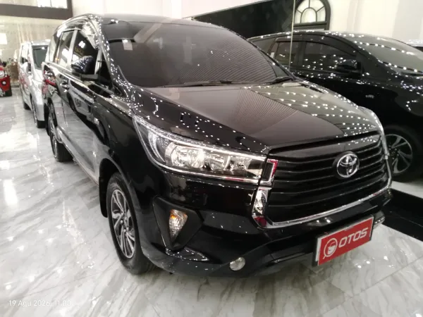2022 Toyota Kijang Innova 2.0 G - Foto 1 dari 6