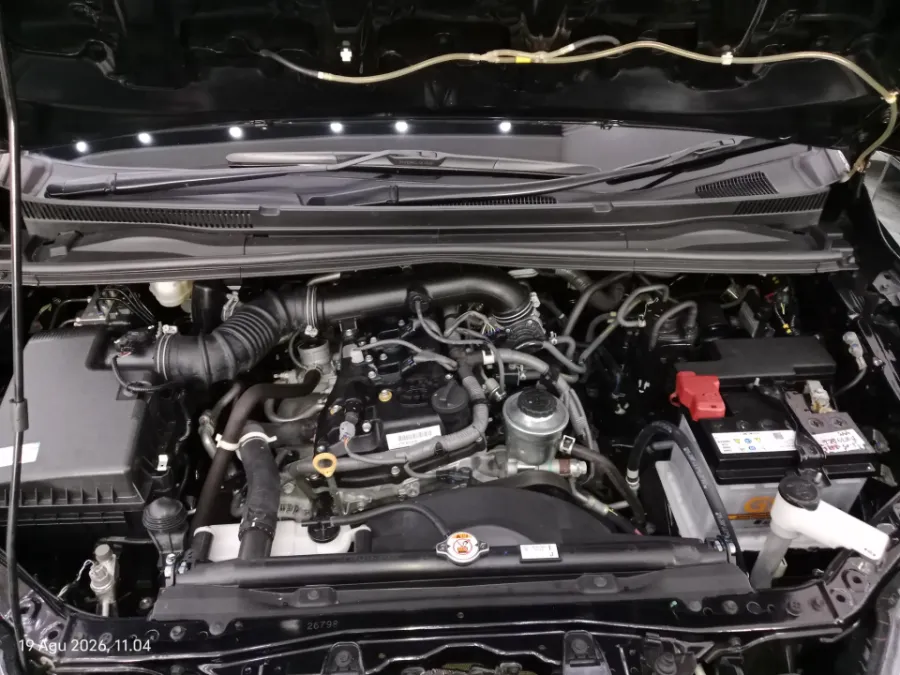 Foto Mobil Bekas Mesin Toyota Kijang Innova 2.0 G tahun 2022