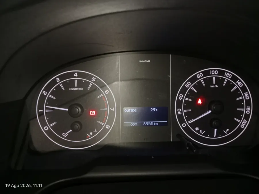 Foto Mobil Bekas Odometer Toyota Kijang Innova 2.0 G tahun 2022