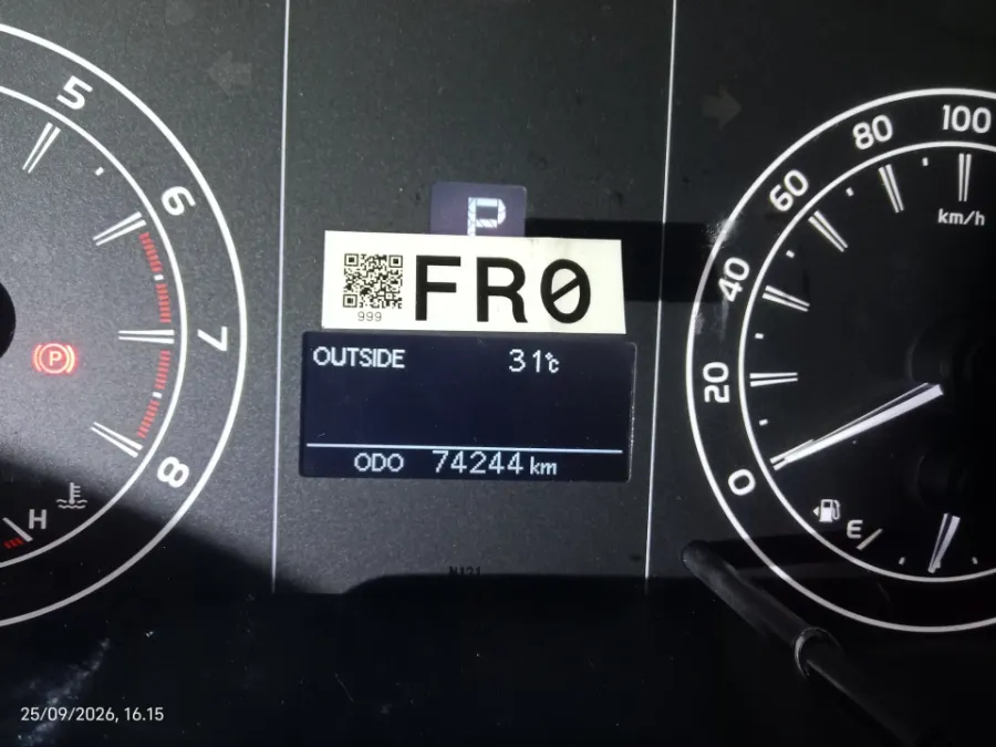 Foto Mobil Bekas Odometer Toyota Kijang Innova 2.0 G tahun 2022