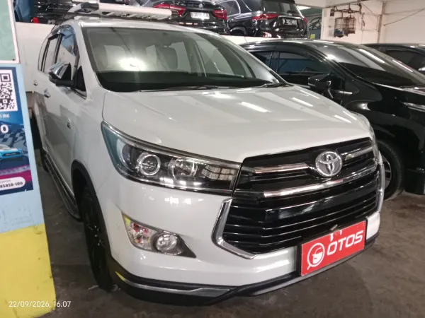 2017 Toyota Kijang Innova 2.0 Venturer