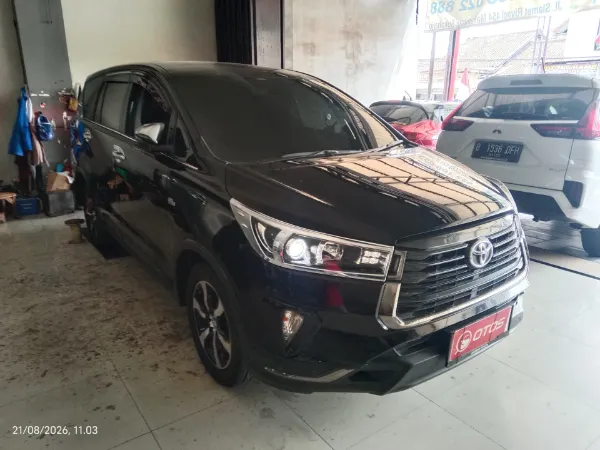 2021 Toyota Kijang Innova 2.0 Venturer - Foto 1 dari 6