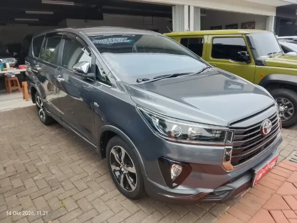 2021 Toyota Kijang Innova 2.0 Venturer