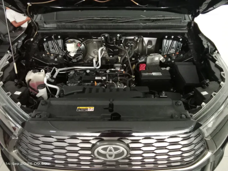 Foto Mobil Bekas Mesin Toyota Kijang Innova 2.0 Zenix G CVT tahun 2023