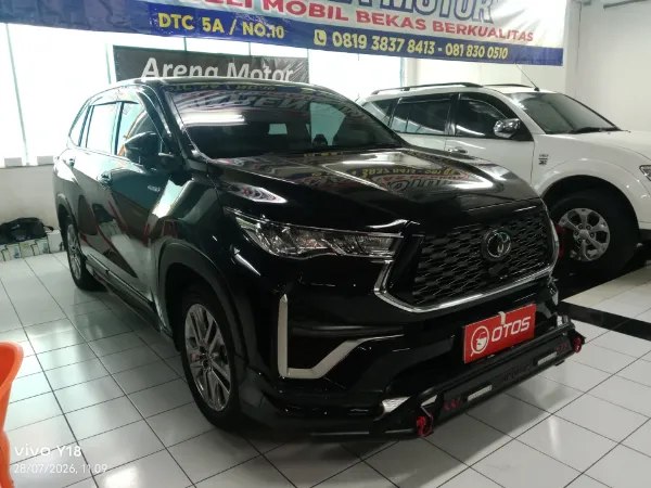 2023 Toyota Kijang Innova 2.0 Zenix Q HV CVT TSS - Foto 1 dari 6